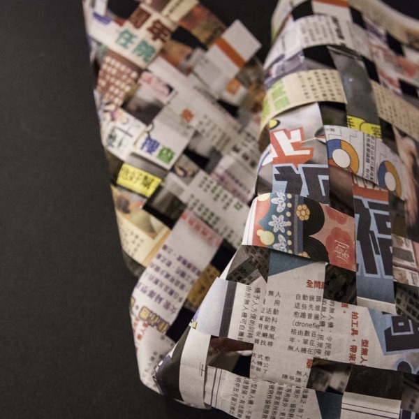 Newspaper Art, quilt, recylced, information, 東方日報, 報紙